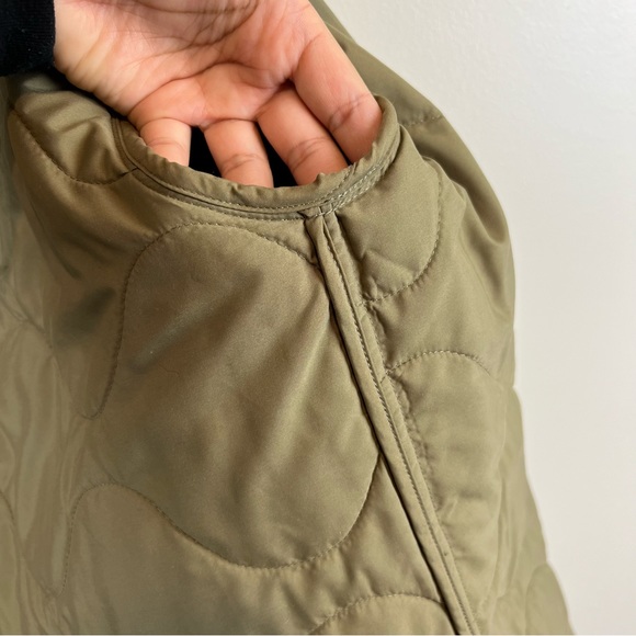 NILI LOTAN Carrin Quilted Shell Jacket in Small - Picture 8 of 14